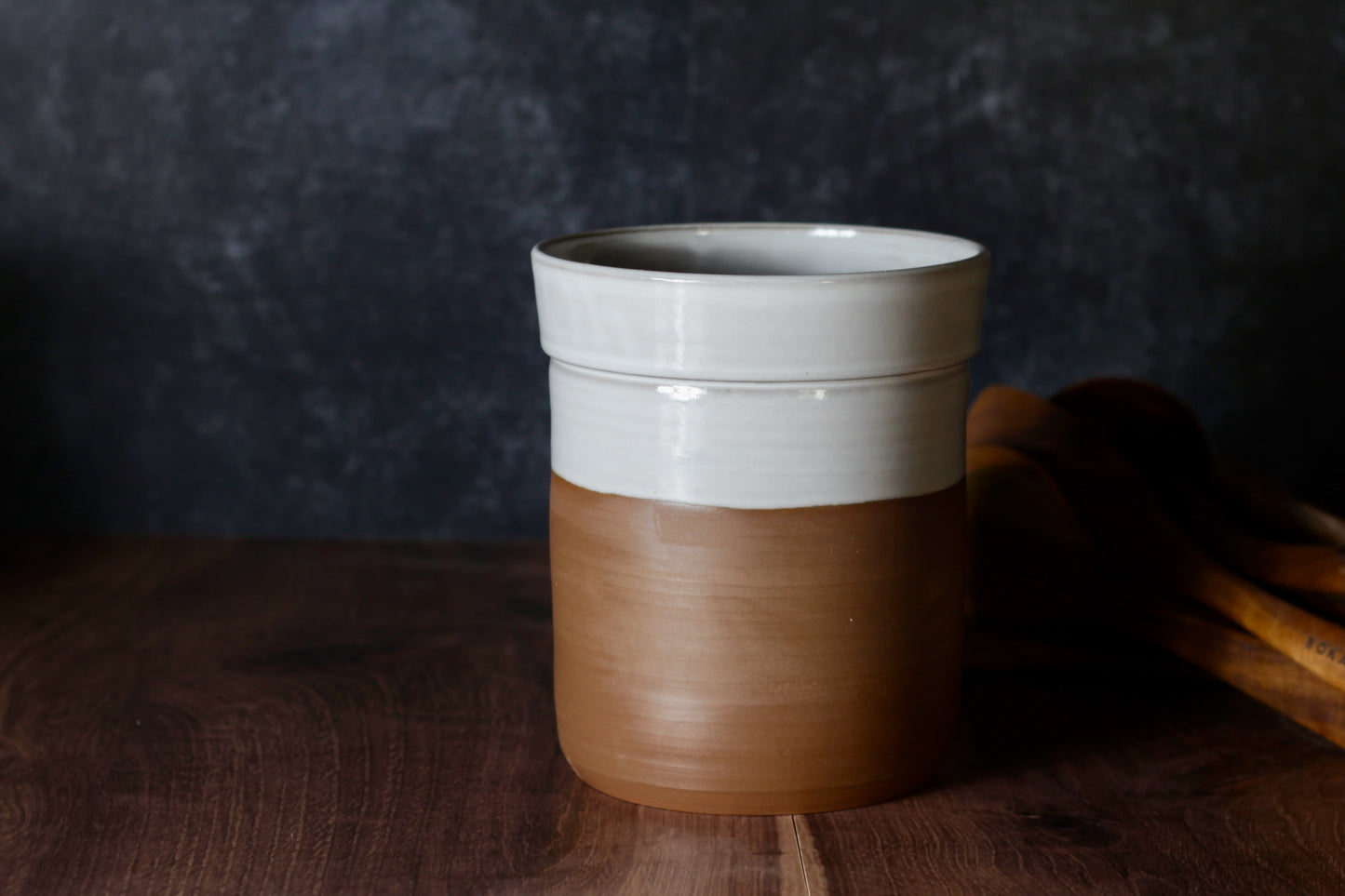 Pot utilitaire en cuir et lin