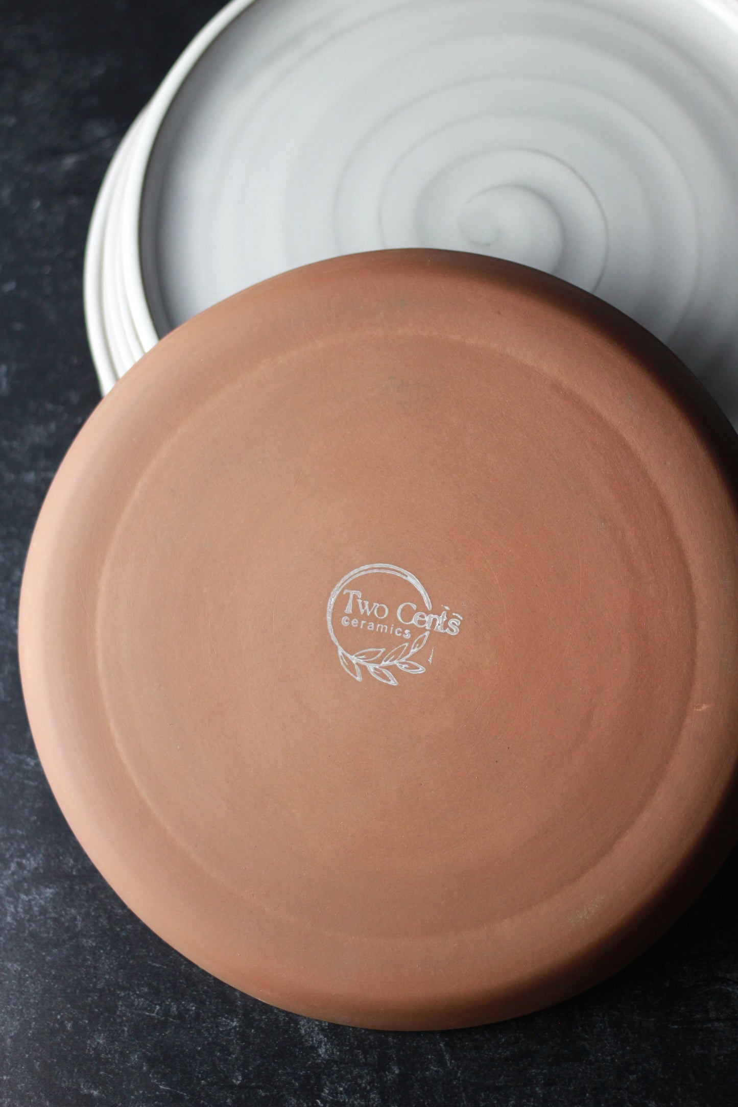 Assiettes 10" en cuir et lin